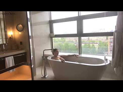 ❤️ Керемет сәби Жуынатын бөлмеде оның кискасын құмарта тартып жатыр ❤️ Порно бойынша бізде ❌️